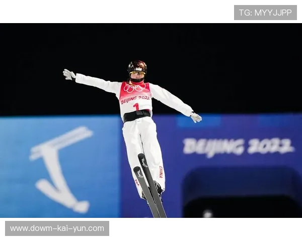 自由式滑雪世界杯卢卡站中国选手表现抢眼,徐梦桃女子个人项目夺魁 自由式滑雪世界杯卢卡站中国选手表现抢眼,徐梦桃女子个人项目夺魁